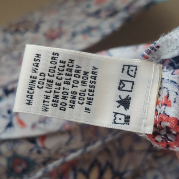 Max Studio floral printed boho top size small - Picture 7 of 10
